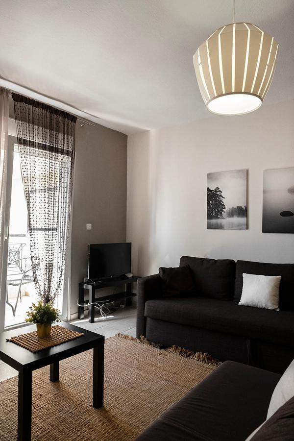Kalvou Flat Apartment Thessaloniki Exterior photo
